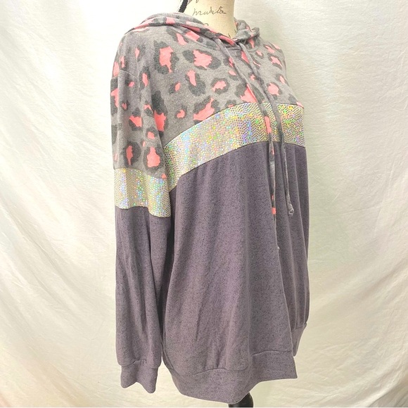 Sequin Embellished Pink and Gray Animal Print Attached Hood Sweatshirt NWT S - Picture 4 of 13